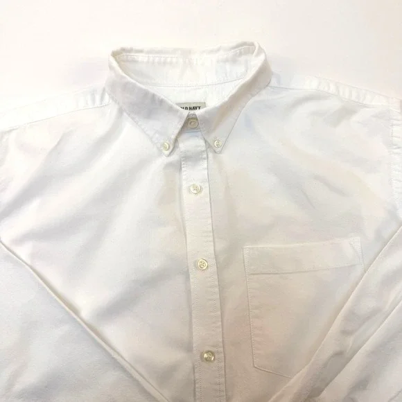 Old Navy Men's Regular Fit Oxford Shirt Stretch White, Long Sleeve, XL - Picture 1 of 14